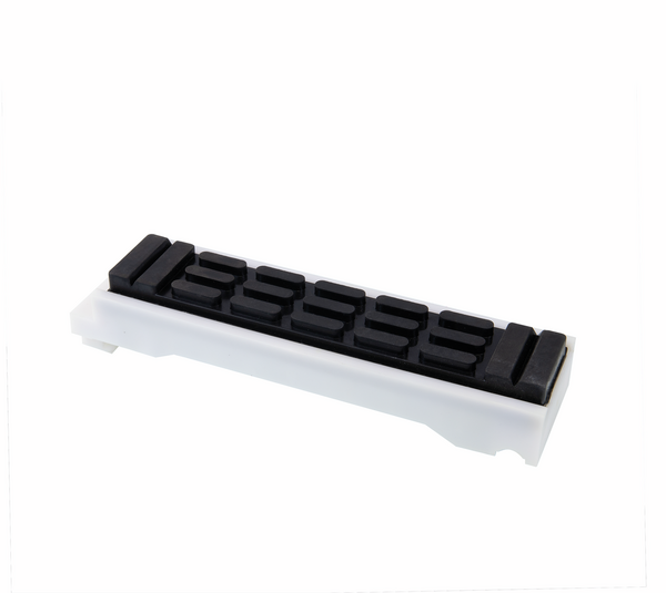 Plastic pad complete for front transport chain