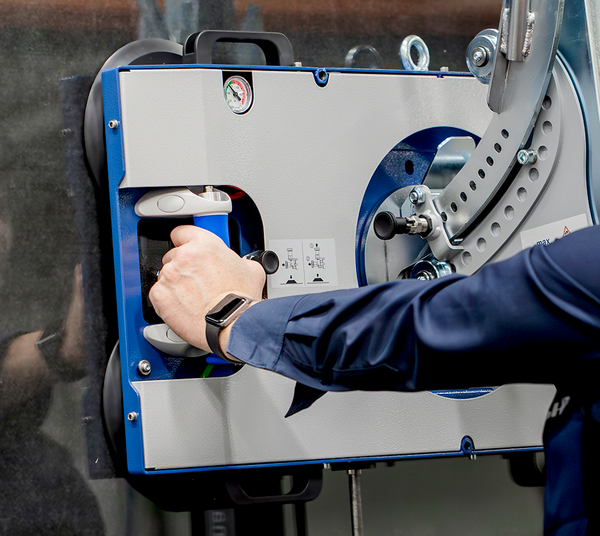 Elevador Liftmaster con sistema de elevación manual