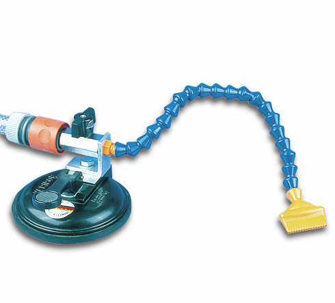 Flexible Wasserzuführung mit Saugfuß